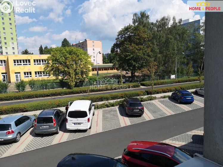 Pronájem bytu 2+KK Chodov, Školní č. 4