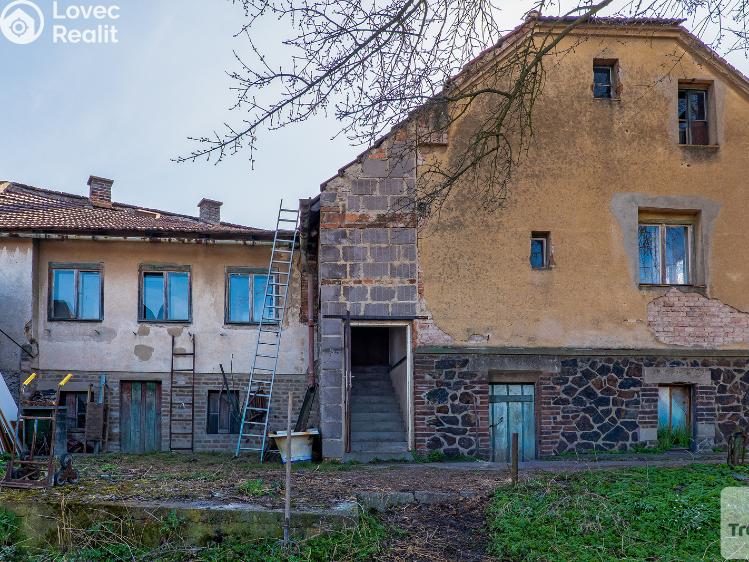 Prodej rodinného domu Zákolany č. 10