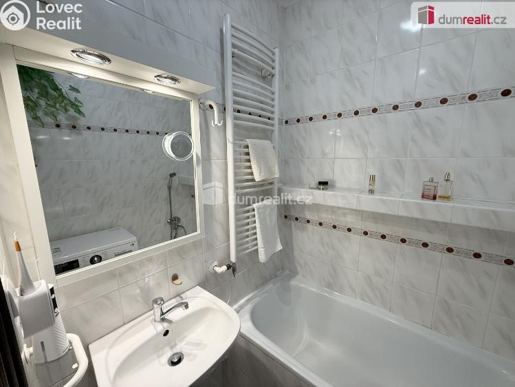 Prodej bytu 3+1 Frenštát pod Radhoštěm, Školská čtvrť č. 12