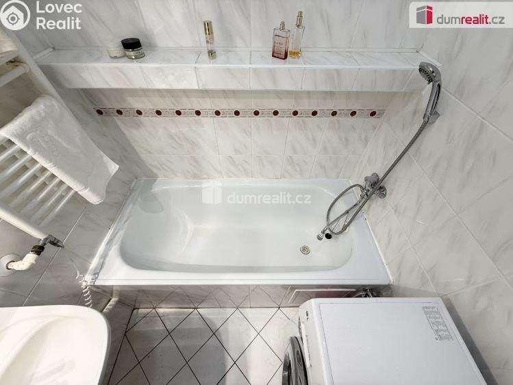 Prodej bytu 3+1 Frenštát pod Radhoštěm, Školská čtvrť č. 13