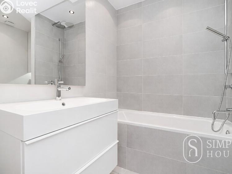 Rent apartment 3+KK Praha, Egyptská č. 6