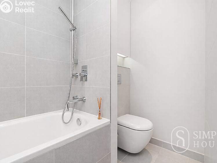 Rent apartment 3+KK Praha, Egyptská č. 7