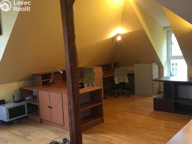 Pronájem kanceláře Praha, Na rovni č. 1