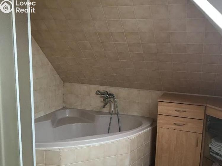 Pronájem kanceláře Praha, Na rovni č. 9