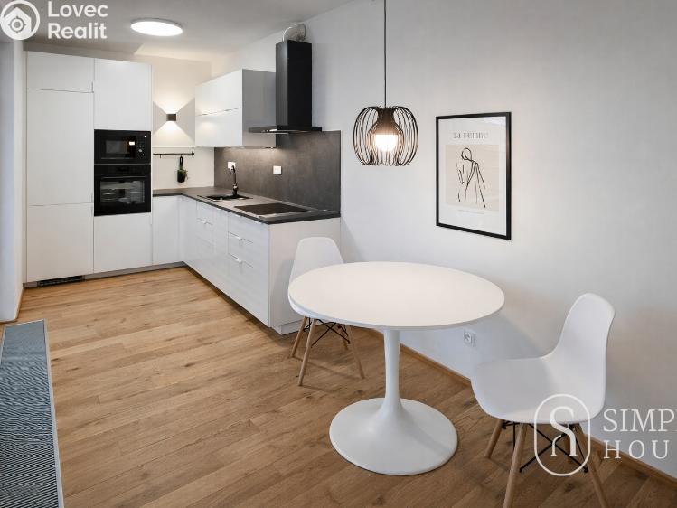 Pronájem bytu 2+KK Praha, Sokolova 719/4 č. 2