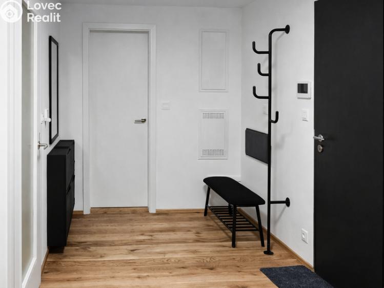 Pronájem bytu 2+KK Praha, Sokolova 719/4 č. 7