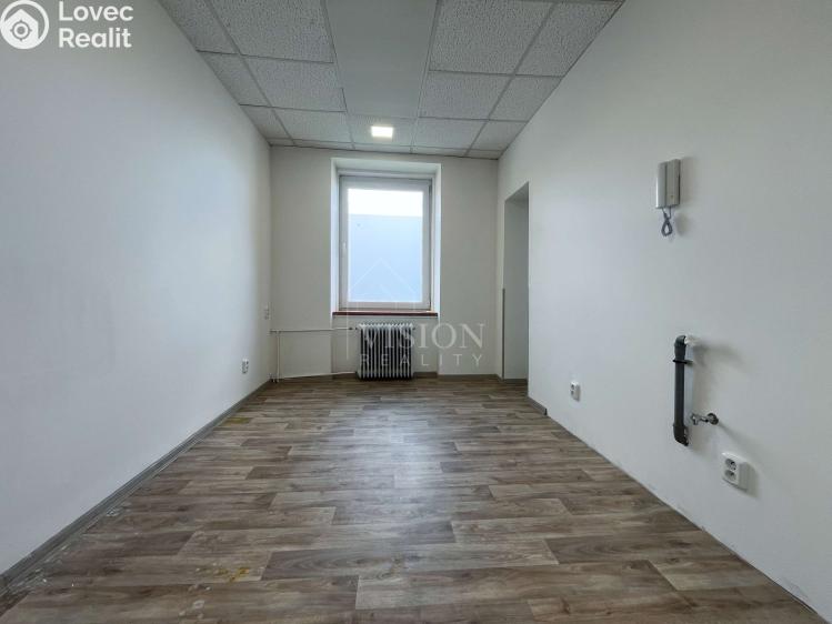 Rent office space Jindřichův Hradec, Kmentova č. 3