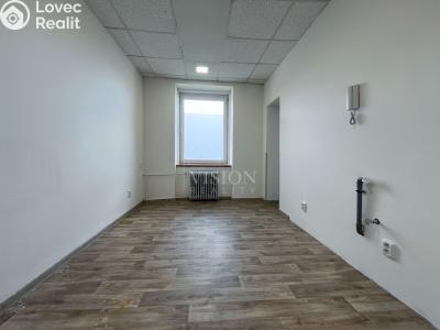 Аренда офисного помещения Jindřichův Hradec, Kmentova č. 3