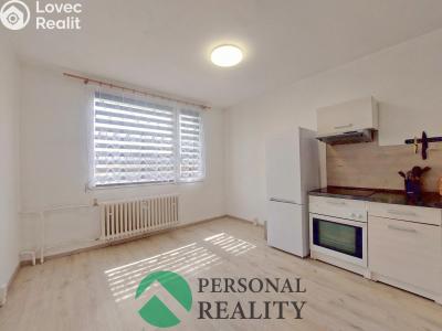 Pronájem bytu 2+KK Lovosice, Kmochova č. 1