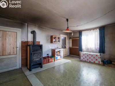 Prodej rodinného domu Benešov nad Černou č. 8