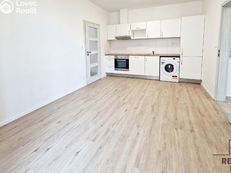 Pronájem bytu 2+KK Brno, Provazníkova č. 1