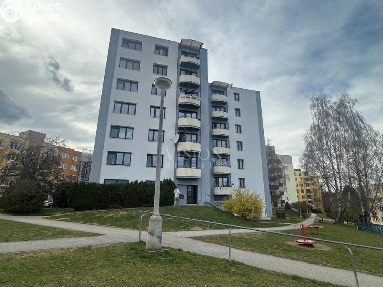 Pronájem bytu 3+1 Kaplice, 1. máje č. 1