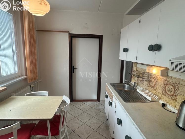 Pronájem bytu 3+1 Kaplice, 1. máje č. 3