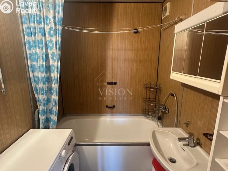 Pronájem bytu 3+1 Kaplice, 1. máje č. 4