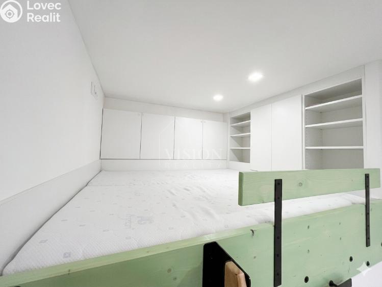 Pronájem bytu 1+KK Jindřichův Hradec, Pod Hradem 404 č. 4