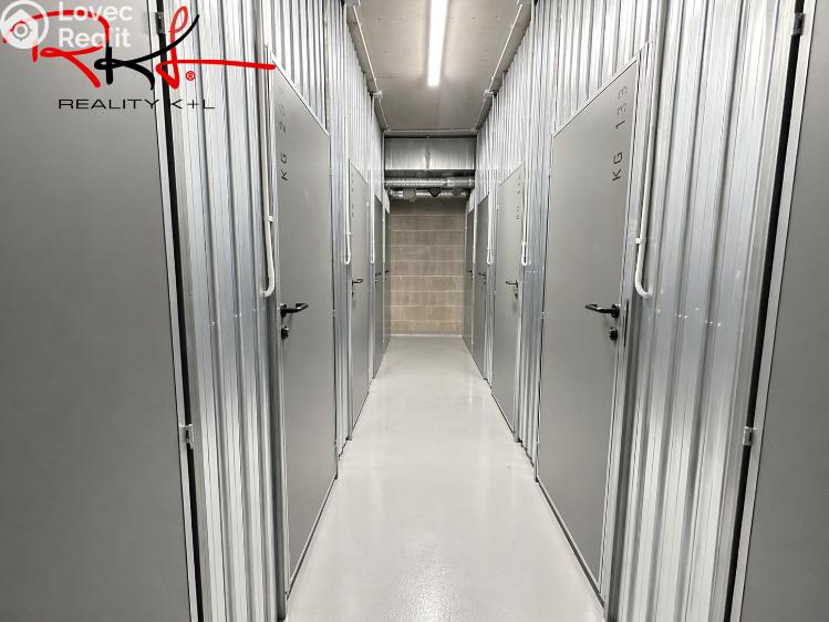 Pronájem bytu 2+KK Praha, Honzíkova 669/12 č. 13