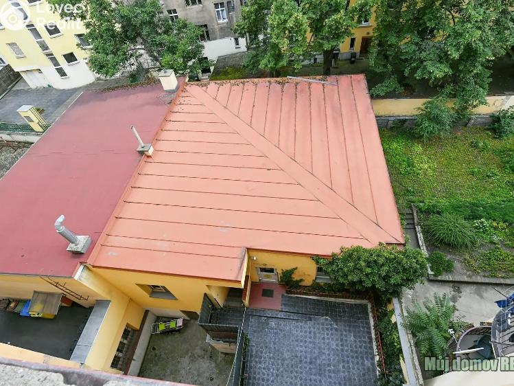 Pronájem obchodního prostoru Praha, náměstí Dr. Václava Holého č. 2