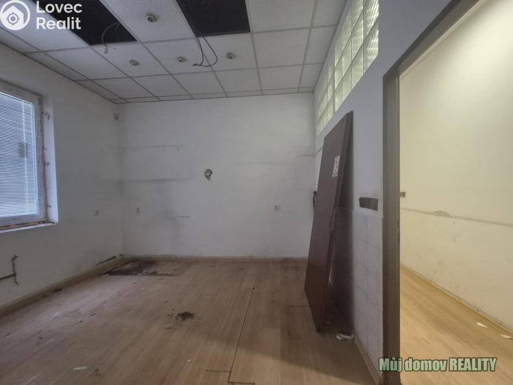 Pronájem obchodního prostoru Praha, náměstí Dr. Václava Holého č. 22