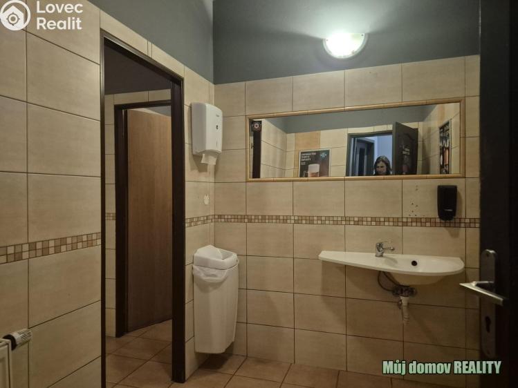 Pronájem restaurace Praha, Třinecká 673 č. 14