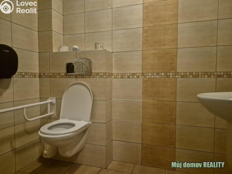 Pronájem restaurace Praha, Třinecká 673 č. 16