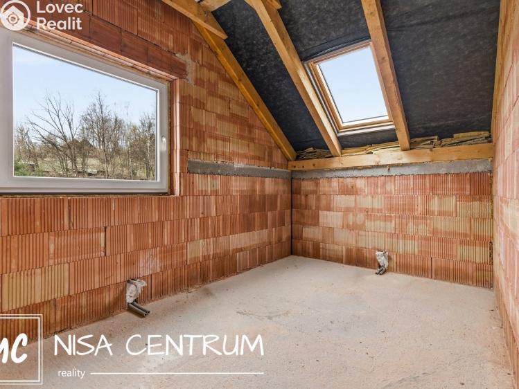 Prodej rodinného domu Benešov u Semil č. 18