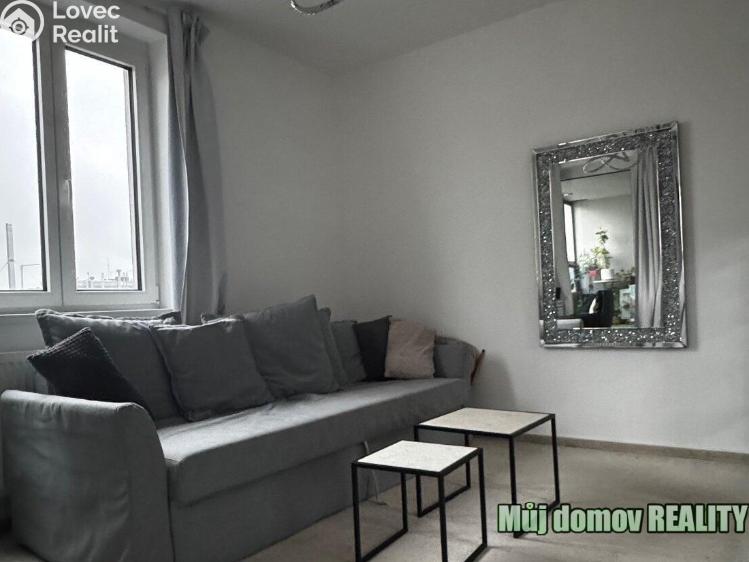 Pronájem bytu 1+KK Praha, Poděbradská 1158/49 č. 4