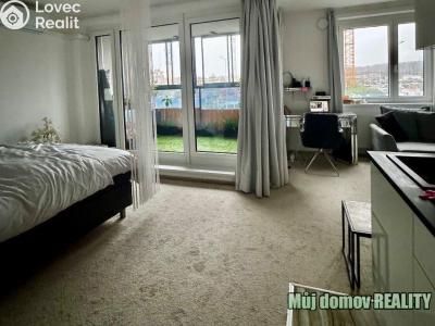 Pronájem bytu 1+KK Praha, Poděbradská č. 1