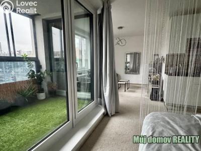 Pronájem bytu 1+KK Praha, Poděbradská č. 2