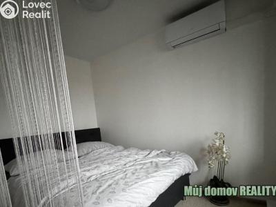 Pronájem bytu 1+KK Praha, Poděbradská č. 6