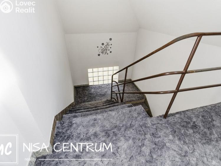 Prodej rodinného domu Slaná č. 12