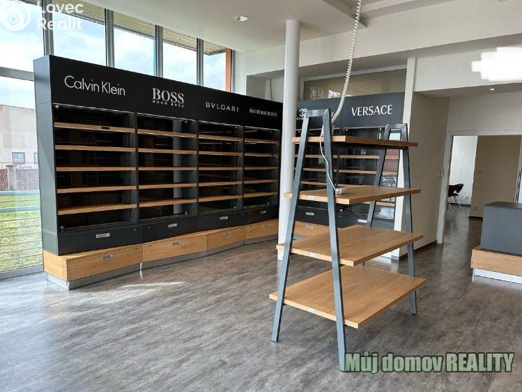 Pronájem obchodního prostoru Praha, Dobronická č. 2