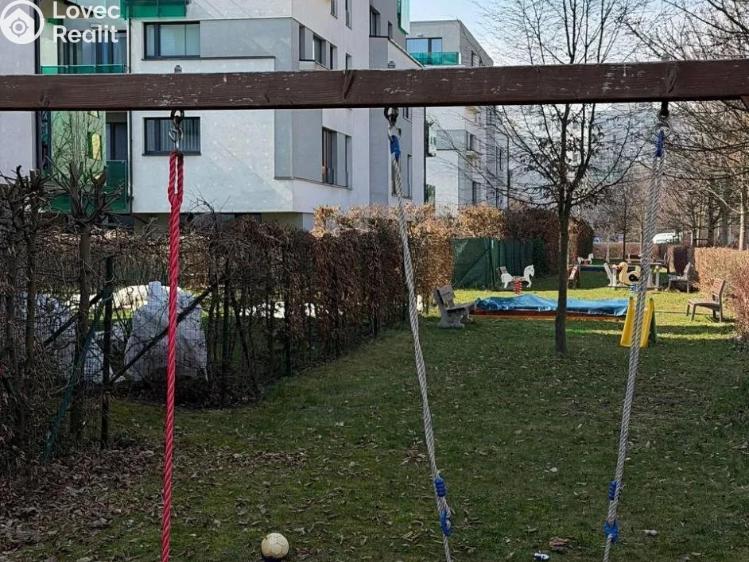 Pronájem bytu 3+KK Praha, Nepomuckých 755/22 č. 18