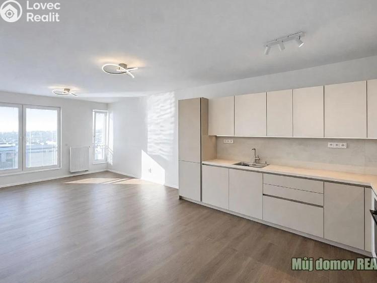 Аренда квартиры 3+KK Praha, Radouňova 2681/24 č. 4