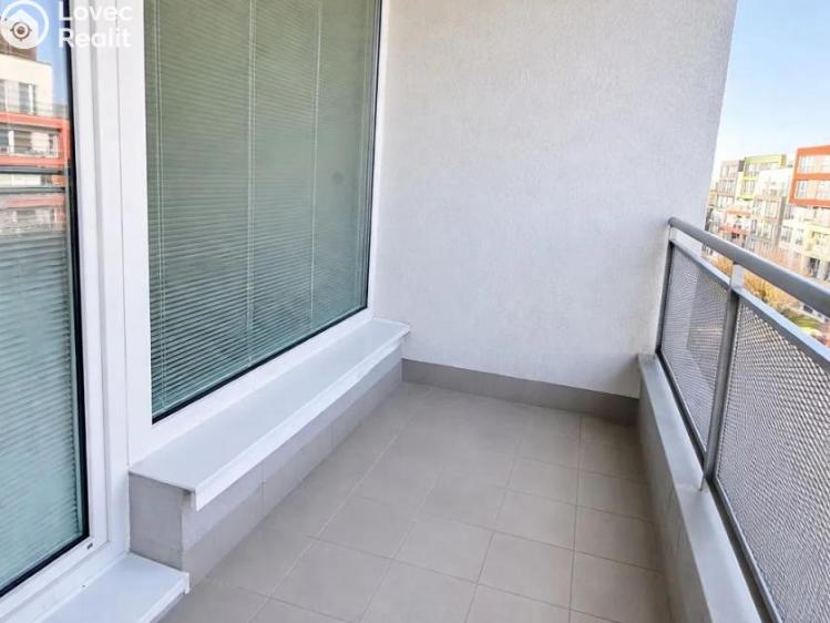 Аренда квартиры 3+KK Praha, Radouňova 2681/24 č. 12