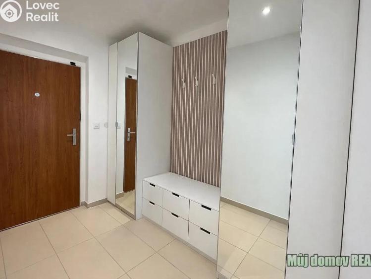 Аренда квартиры 3+KK Praha, Radouňova 2681/24 č. 17