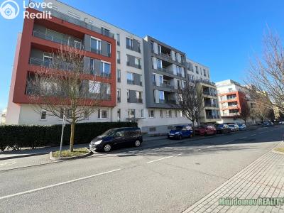 Rent apartment 3+KK Praha, Radouňova č. 22