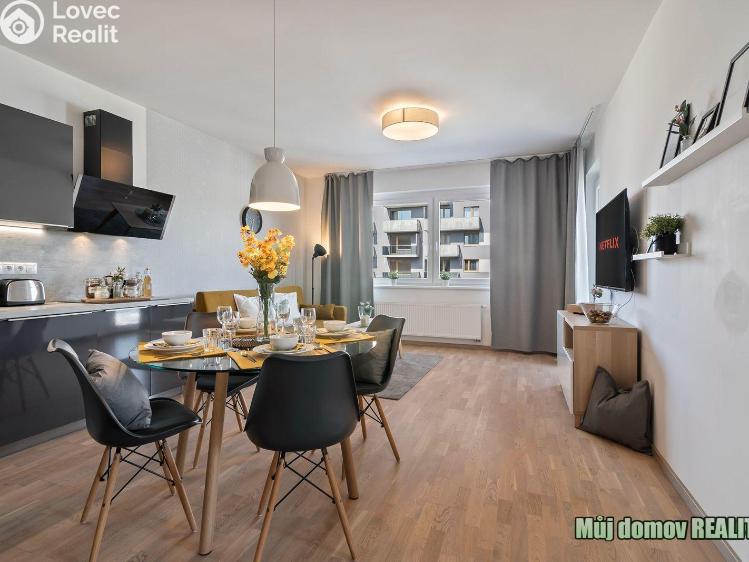 Аренда квартиры 2+KK Praha, Laponská 1140/1 č. 10