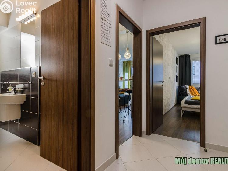 Аренда квартиры 2+KK Praha, Zakšínská 615/17 č. 2