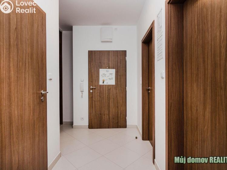 Аренда квартиры 2+KK Praha, Zakšínská 615/17 č. 19