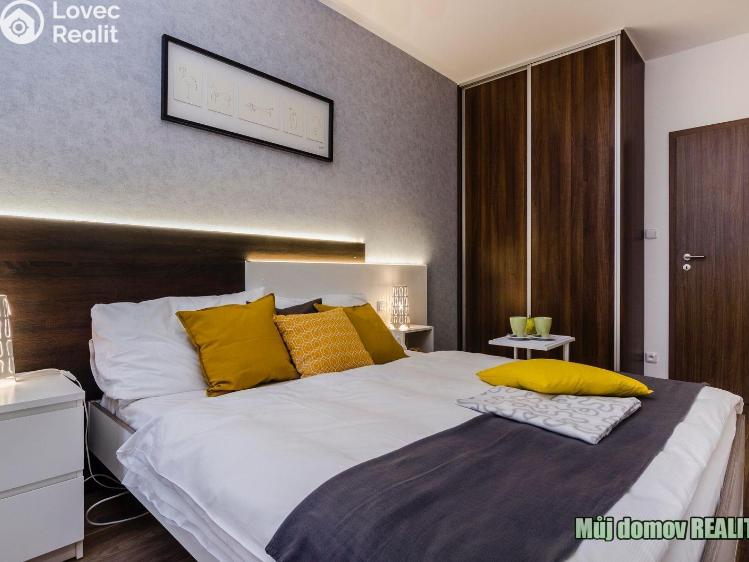 Аренда квартиры 2+KK Praha, Zakšínská 615/17 č. 22