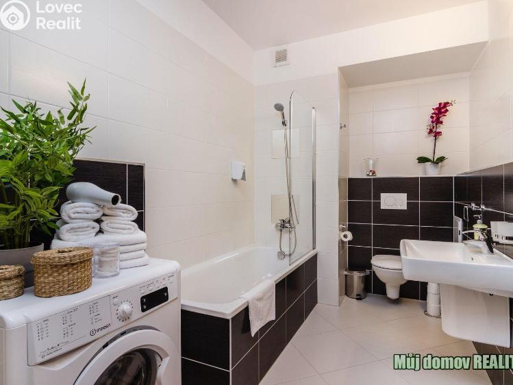 Аренда квартиры 2+KK Praha, Zakšínská 615/17 č. 24