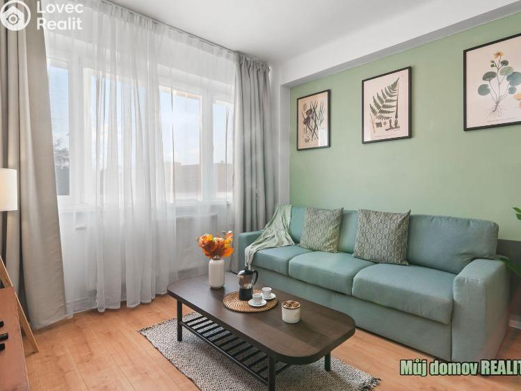 Аренда квартиры 2+KK Praha, Kolbenova 37/4 č. 8