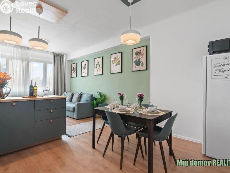 Аренда квартиры 2+KK Praha, Kolbenova 37/4 č. 12