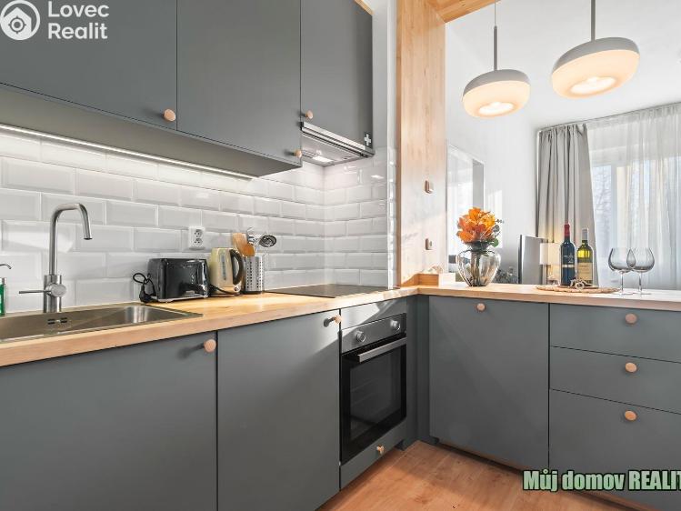 Аренда квартиры 2+KK Praha, Kolbenova 37/4 č. 14