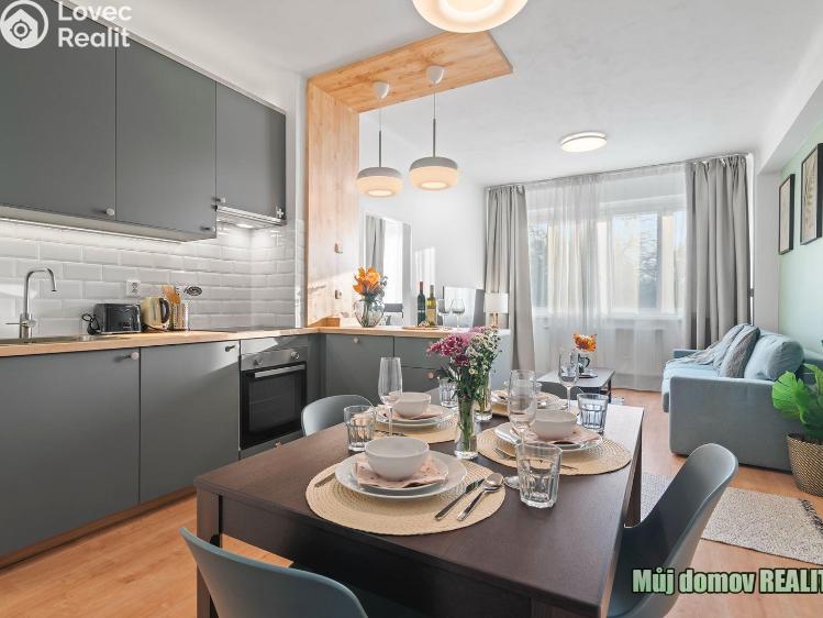 Аренда квартиры 2+KK Praha, Kolbenova 37/4 č. 15