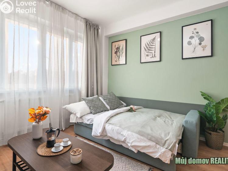 Аренда квартиры 2+KK Praha, Kolbenova 37/4 č. 28