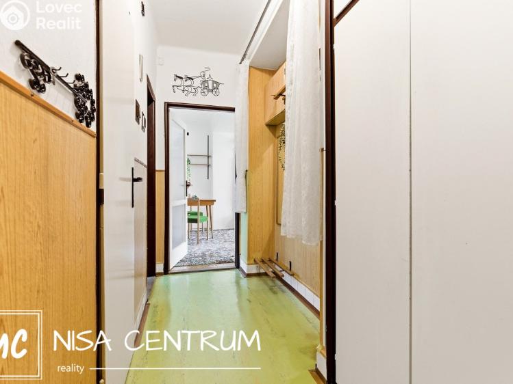 Prodej bytu 2+1 Jilemnice, Víchovská 826 č. 4