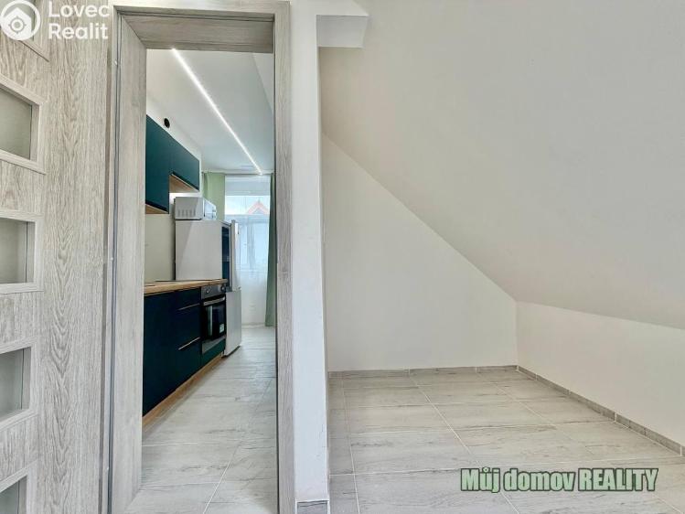 Аренда квартиры 2+KK Praha, Na Jarově č. 6