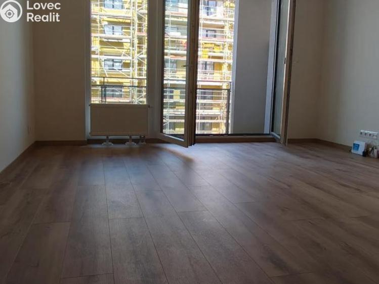 Аренда квартиры 1+KK Praha 9, Vysočany, Poděbradská 1067/7 č. 4