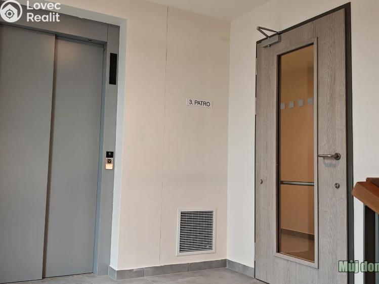 Аренда квартиры 1+KK Praha 9, Vysočany, Poděbradská 1067/7 č. 12